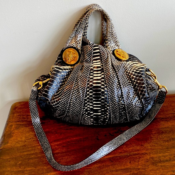 Gorgeous Gucci hysteria convertible Top handle bag Python -large - Picture 2 of 10